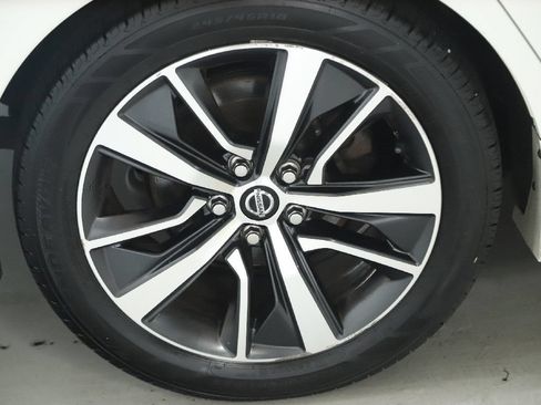 Used 2019 Nissan Maxima 3.5 SL w/ Floor Mat Group FWD image 12