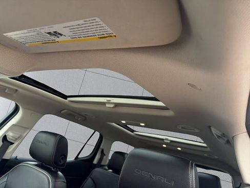 Used 2020 GMC Acadia Denali w/ Trailering Package image 40