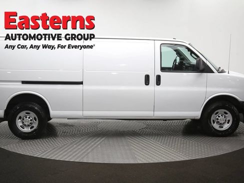 Used 2022 Chevrolet Express 2500 Extended w/ Driver Convenience Package RWD image 43