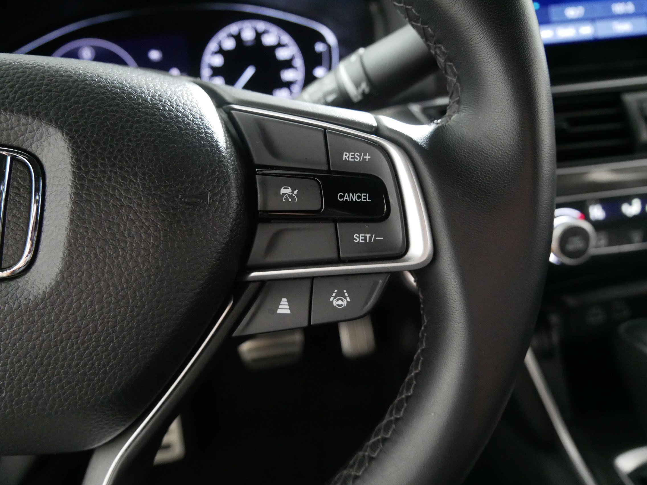 Used 2022 Honda Accord Sport image 28