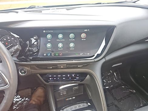 Used 2023 Buick Envision Avenir image 17