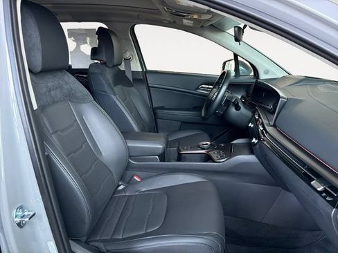Certified 2026 Kia Sportage SX Prestige AWD/4WD image 13