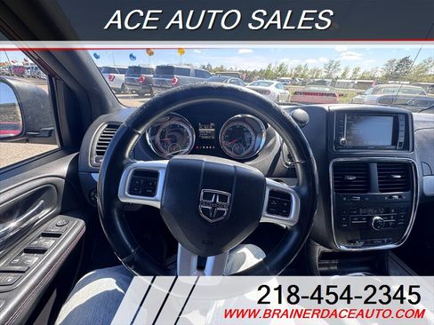 Used 2015 Dodge Grand Caravan R/T FWD image 20