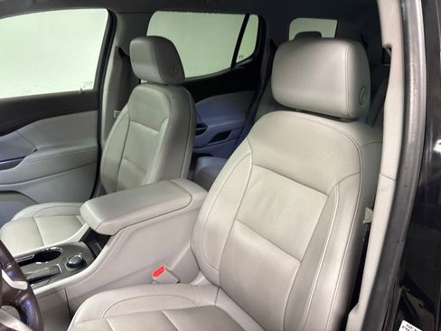 Certified 2019 GMC Acadia SLT image 22