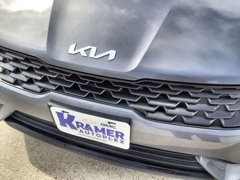 Used 2022 Kia K5 LXS image 32