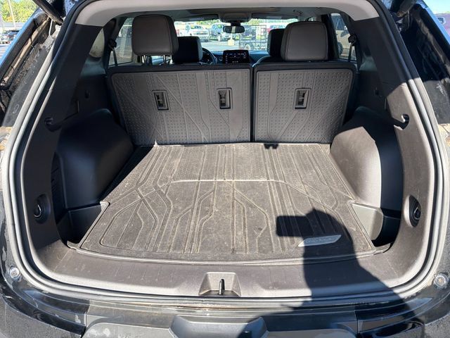 Used 2024 Chevrolet Blazer LT w/ LPO, Floor Liner Package AWD/4WD image 5