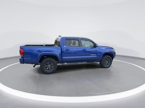 Used 2023 Toyota Tacoma SR image 9