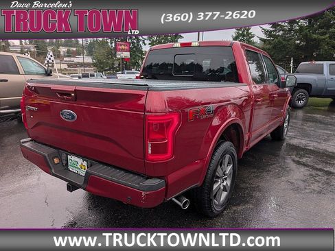Used 2015 Ford F150 Lariat w/ Equipment Group 502A Luxury image 9