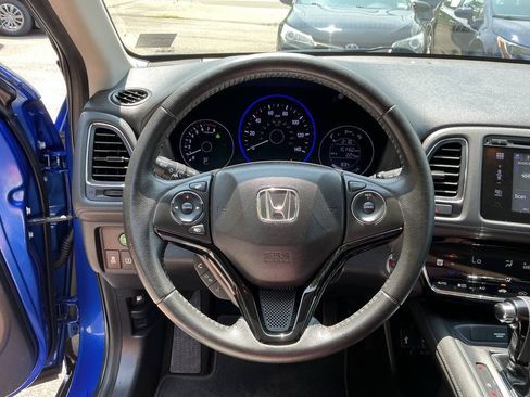 Used 2018 Honda HR-V EX-L image 17