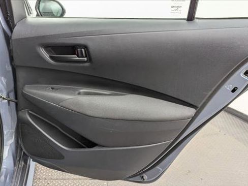 Used 2024 Toyota Corolla LE FWD image 19