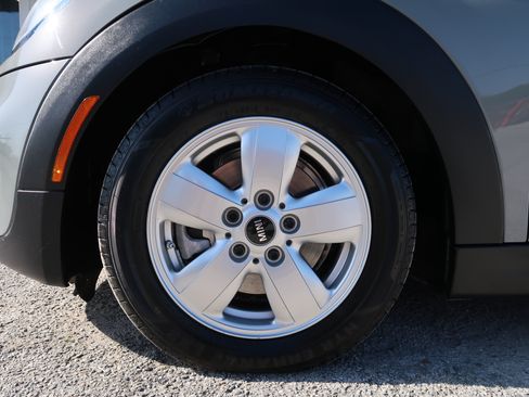 Used 2018 MINI Cooper 2-Door Hardtop FWD image 32