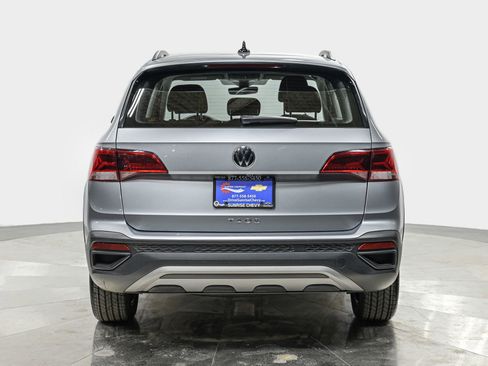 Used 2024 Volkswagen Taos S image 5