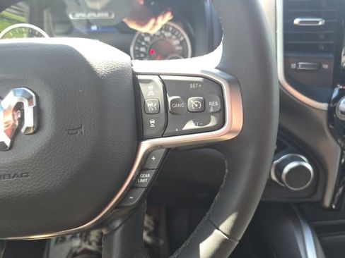 Used 2025 RAM 1500 Big Horn AWD/4WD image 16