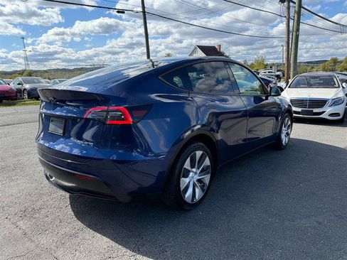 Used 2023 Tesla Model Y Long Range AWD/4WD image 4