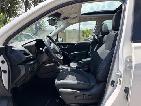 Used 2023 Subaru Forester Premium AWD/4WD image 10