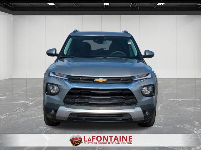 Used 2023 Chevrolet TrailBlazer LT w/ Convenience Package AWD/4WD image 8