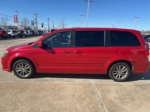 Used 2014 Dodge Grand Caravan R/T w/ Safety Sphere Group image 4