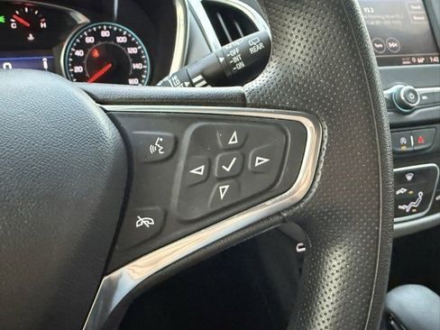 Used 2022 Chevrolet Equinox LS w/ LS Convenience Package image 15