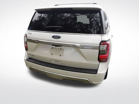 Used 2018 Ford Expedition Platinum RWD image 13