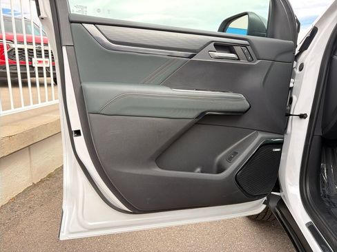 Used 2024 GMC Acadia AT4 w/ LPO, Floor Liner Package image 10