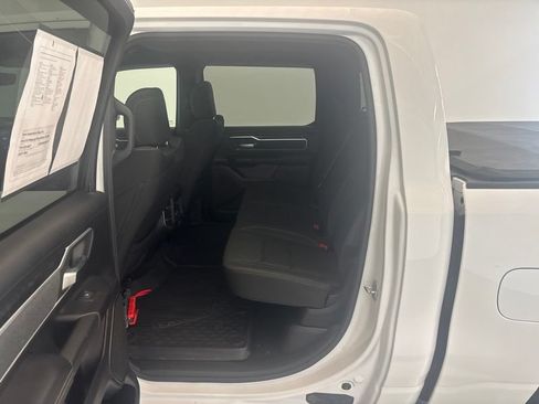 Used 2021 RAM 1500 Big Horn AWD/4WD image 12