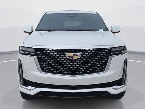 Used 2022 Cadillac Escalade ESV Luxury image 8