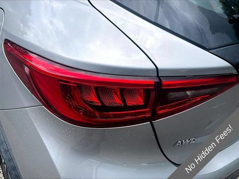 Used 2018 INFINITI QX30 AWD image 26