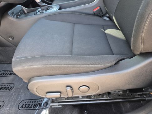 Used 2025 Hyundai Kona SEL FWD image 19
