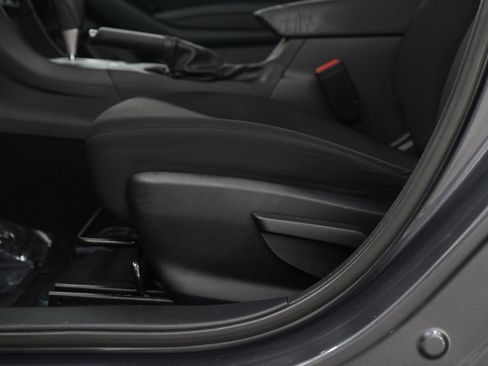 Used 2019 Subaru Impreza 2.0i Premium image 21