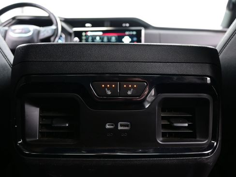 Used 2023 GMC Sierra 1500 AT4 AWD/4WD image 18