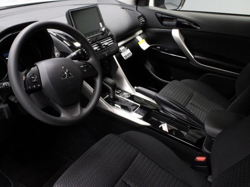 New 2026 Mitsubishi Eclipse Cross LE image 17