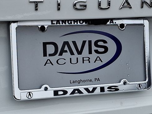 Used 2024 Volkswagen Tiguan S image 30