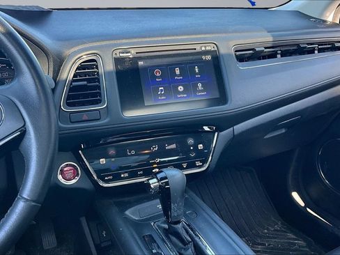 Used 2017 Honda HR-V EX-L image 9