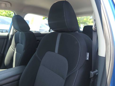 Used 2025 Nissan Sentra SV w/ All-Weather Package FWD image 16
