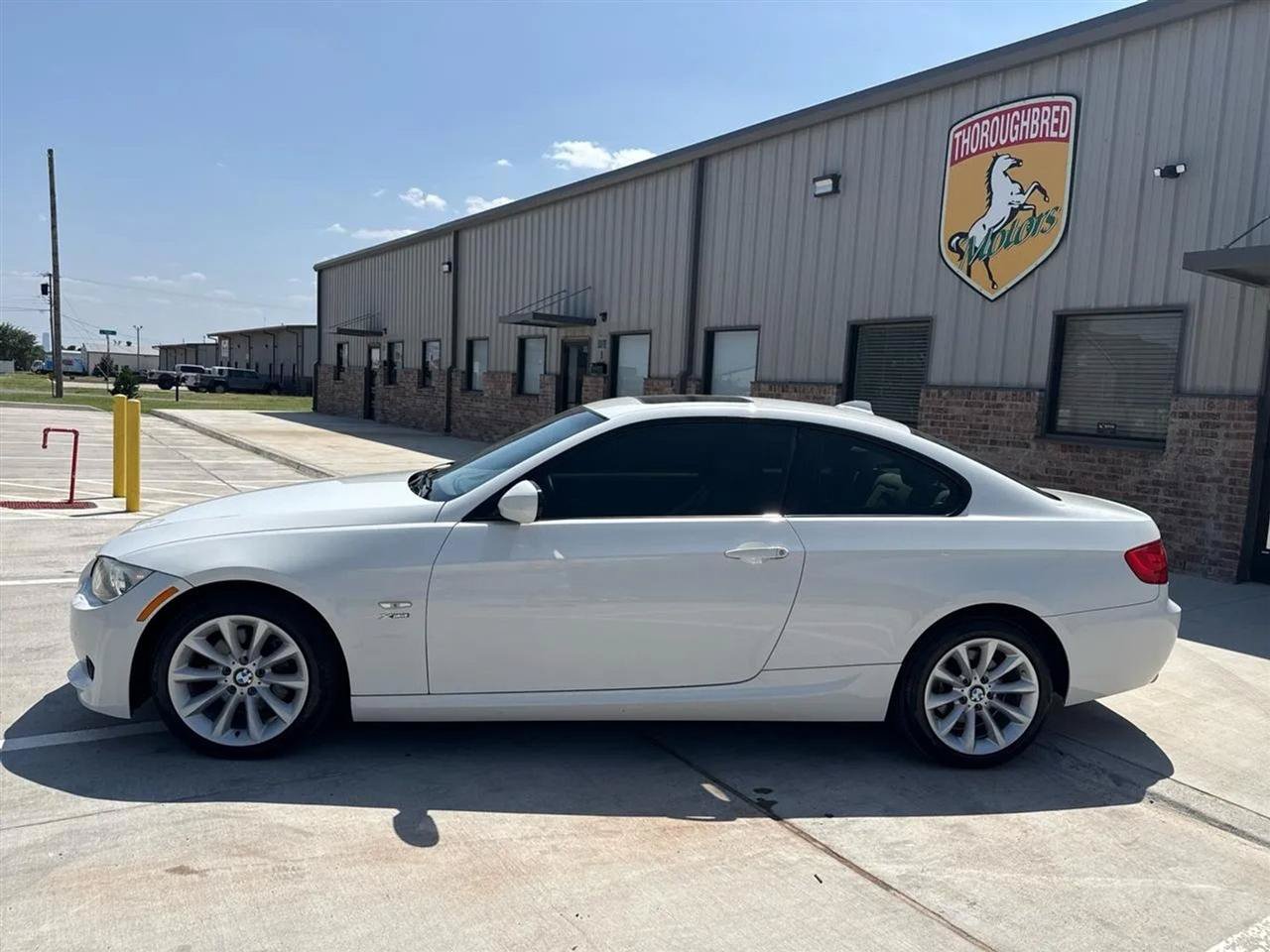 Used 2013 BMW 328i xDrive Coupe AWD/4WD image 15
