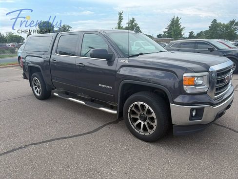Used 2015 GMC Sierra 1500 SLE w/ SLE Value Package AWD/4WD image 4