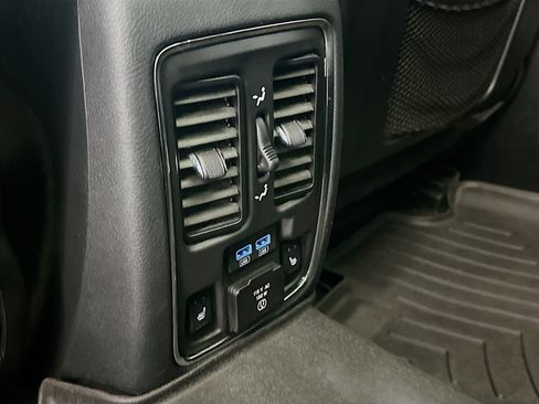 Used 2020 Jeep Grand Cherokee Trailhawk w/ Trailhawk Luxury Group image 28