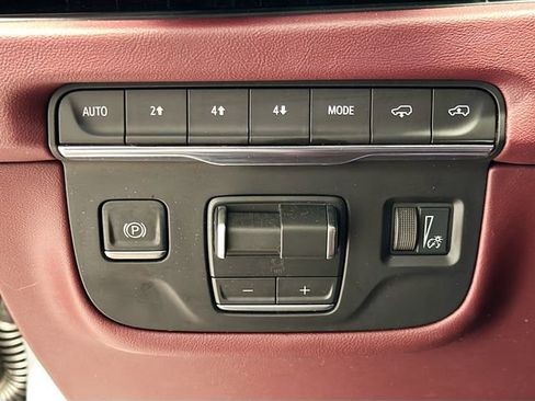 Used 2026 Cadillac Escalade ESV Sport w/ Touring Package AWD/4WD image 9