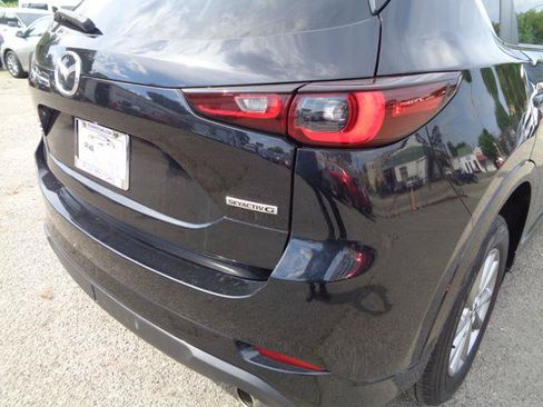 Used 2024 MAZDA CX-5 AWD 2.5 S w/ Select Package image 16