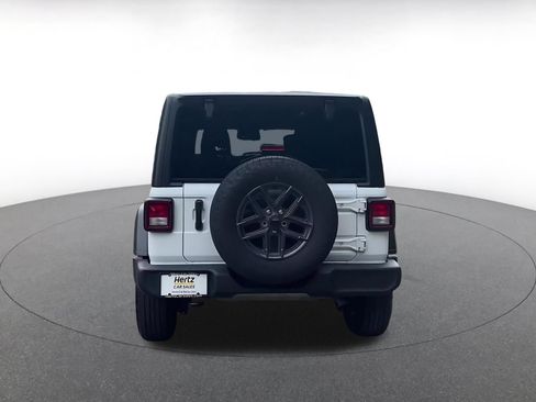 Used 2025 Jeep Wrangler Sport S AWD/4WD image 12
