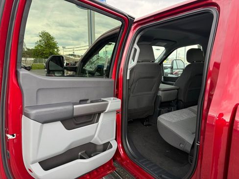 New 2026 Ford F250 4x4 Crew Cab Super Duty image 25