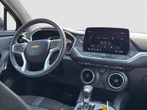 Used 2023 Chevrolet Blazer LT w/ Convenience Package image 4