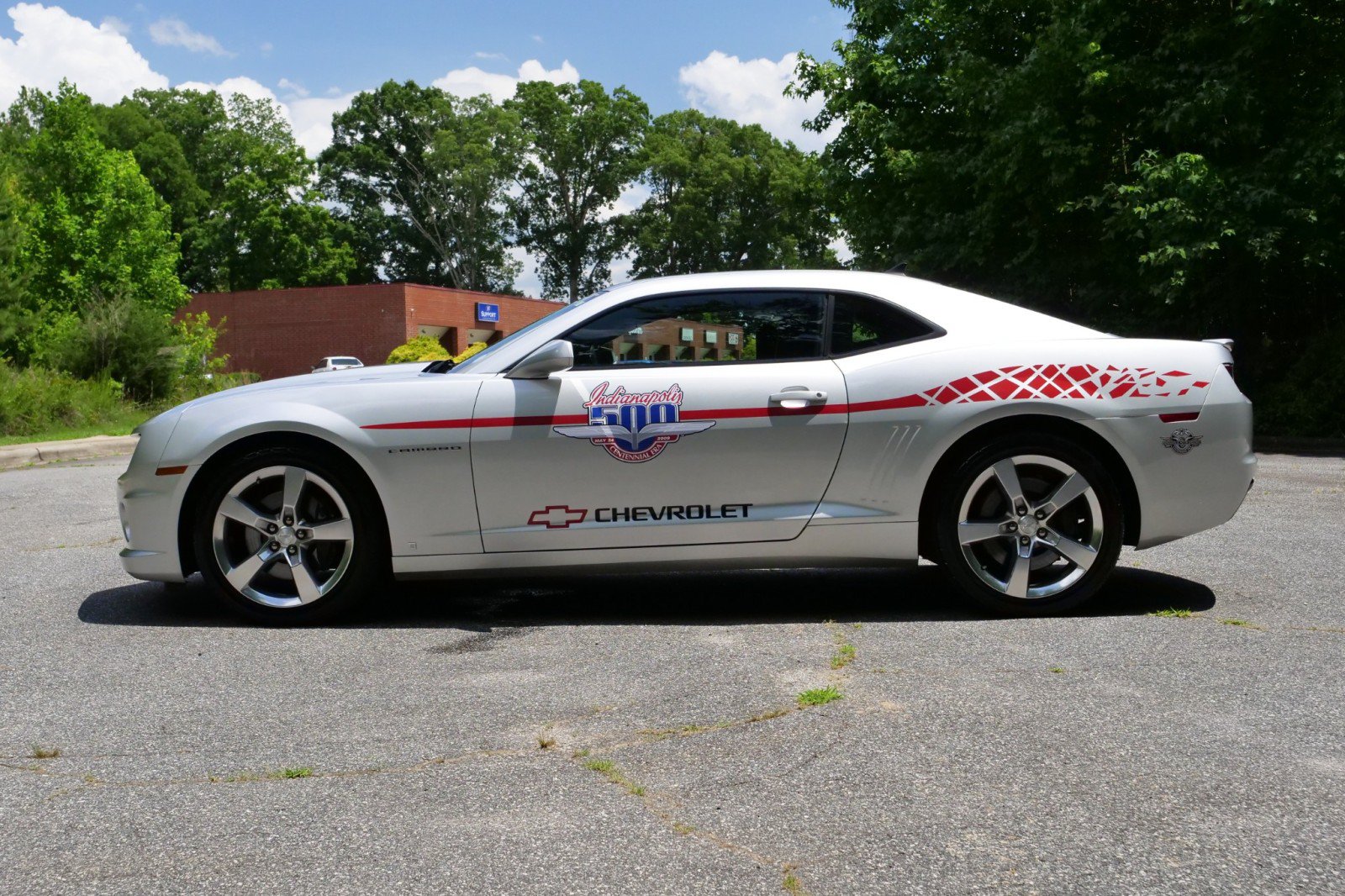 Used 2010 Chevrolet Camaro SS RWD image 39