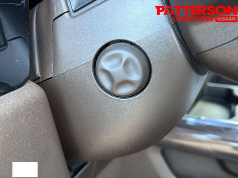 Used 2023 Chevrolet Silverado 1500 LTZ AWD/4WD image 9