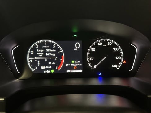 New 2025 Honda Pilot Touring image 10