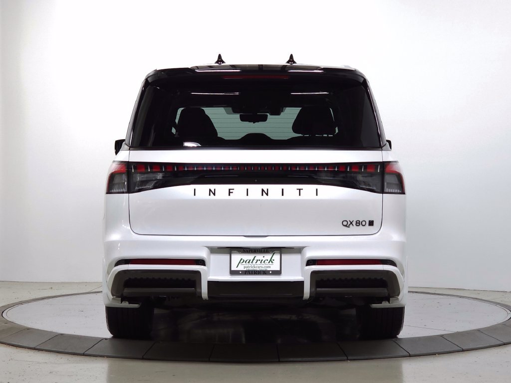 Used 2026 INFINITI QX80 Autograph w/ Premium Cargo Package AWD/4WD image 4