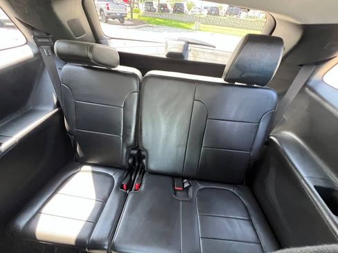Used 2019 Chevrolet Traverse Premier w/ Redline Edition AWD/4WD image 23