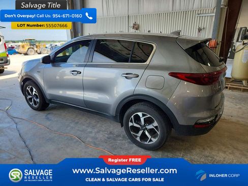 Used 2021 Kia Sportage LX AWD/4WD image 3