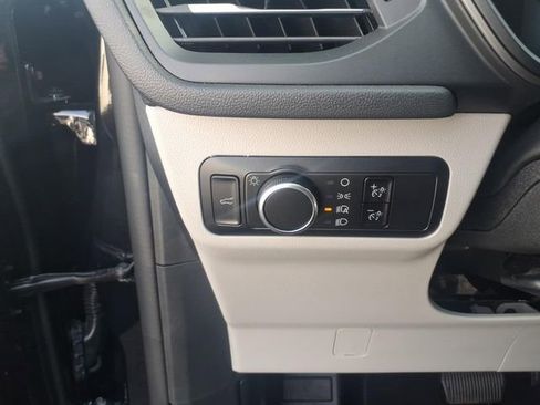 Used 2023 Ford Escape Active AWD/4WD image 13