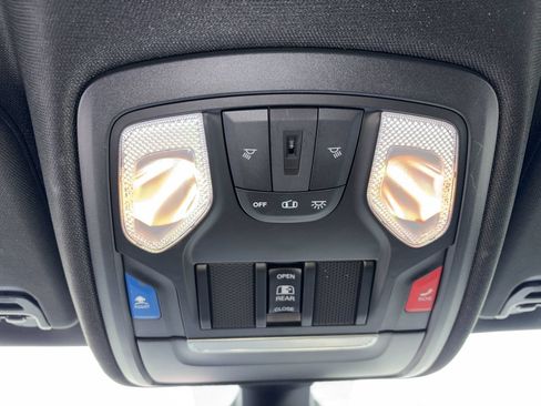 Used 2022 RAM 1500 Big Horn AWD/4WD image 15